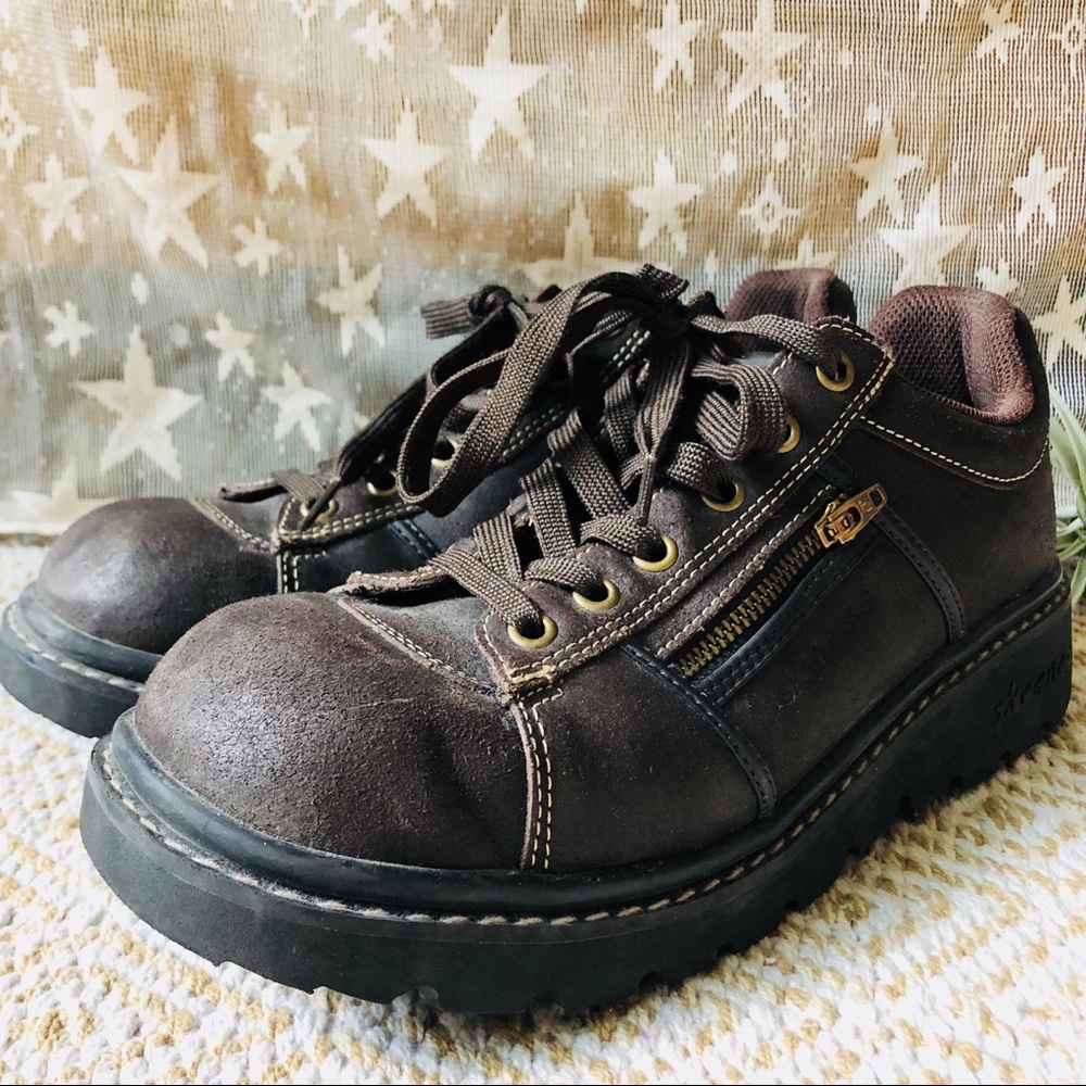 90’s Clunky Brown Skechers - Picture 2 of 8
